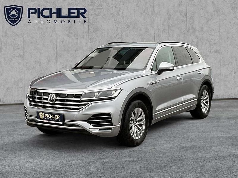 Silber metallic Gebraucht 2019 VW Touareg Elegance SUV | € 41.500 (Fairer Preis) - Bild 1/4