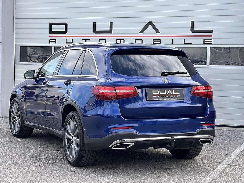 Gebraucht Mercedes GLC220 AMG 170 PS (125 kW) 2017 Blau SUV