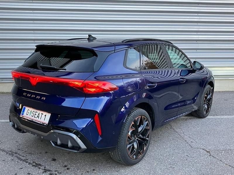 Gebraucht Cupra Terramar VZ 265 PS (194 kW) 2025 Dunkelblau  metallic SUV