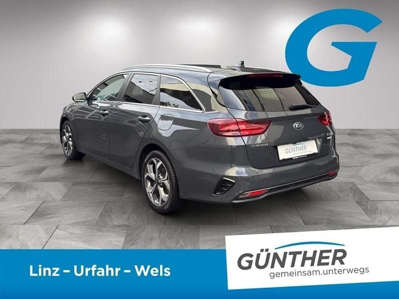 Gebraucht Kia Ceed Sportswagon Gold 160 PS (117 kW) 2021 Grau Kombi