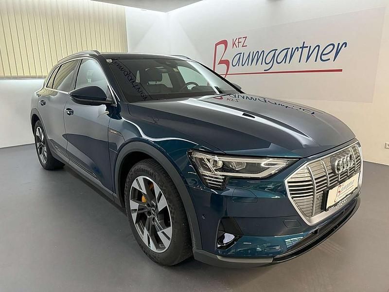 Gebraucht Audi e-tron S-Line 230 kW (313 PS) 2021 Blau SUV
