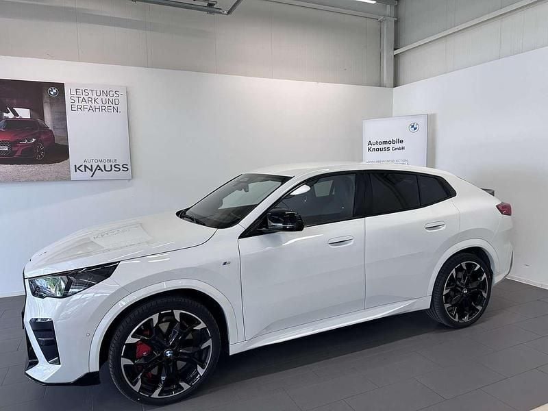 Gebraucht BMW X2 Basis 301 PS (221 kW) 2024 Alpinweiß SUV