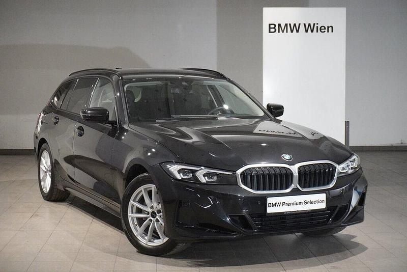 Gebraucht BMW 320 Efficient Dynamics 190 PS (139 kW) 2023 Saphirschwarz