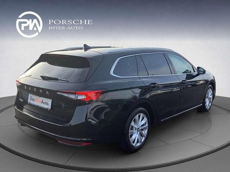 Gebraucht Skoda Superb Selection 150 PS (110 kW) 2025 Schwarz  metallic Kombi