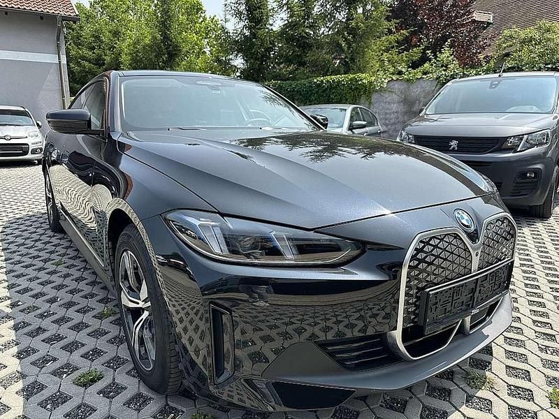 Gebraucht BMW i4 Shadowline 250 kW (340 PS) 2024 Schwarz Limousine