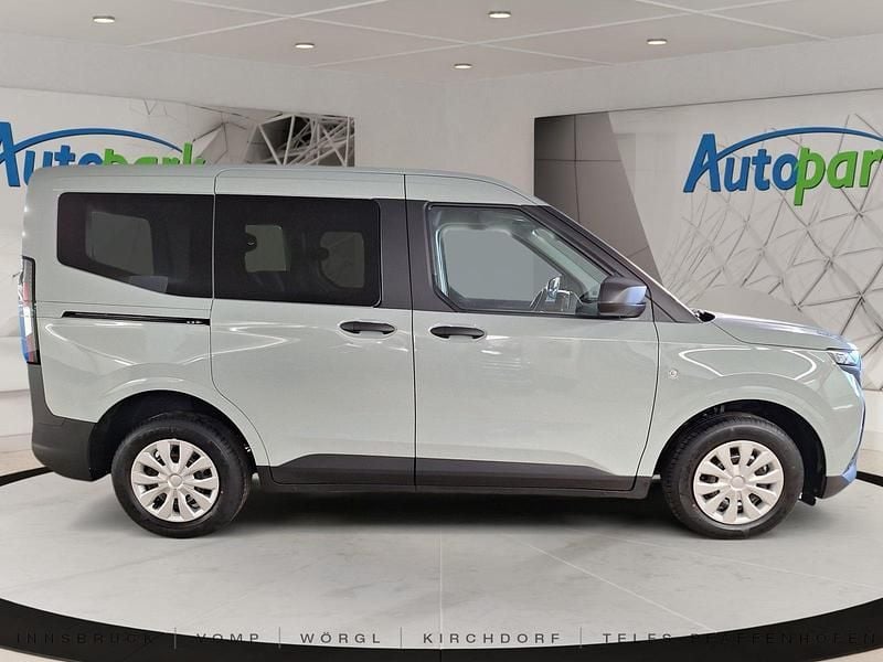 Neu Ford Tourneo Courier Trend 125 PS (91 kW) 2026 Other Van / Kleinbus