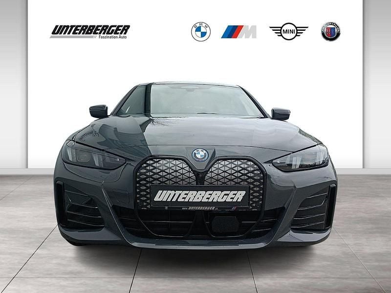 Neu BMW i4 M Sport 294 kW (401 PS) 2025 Grau Limousine