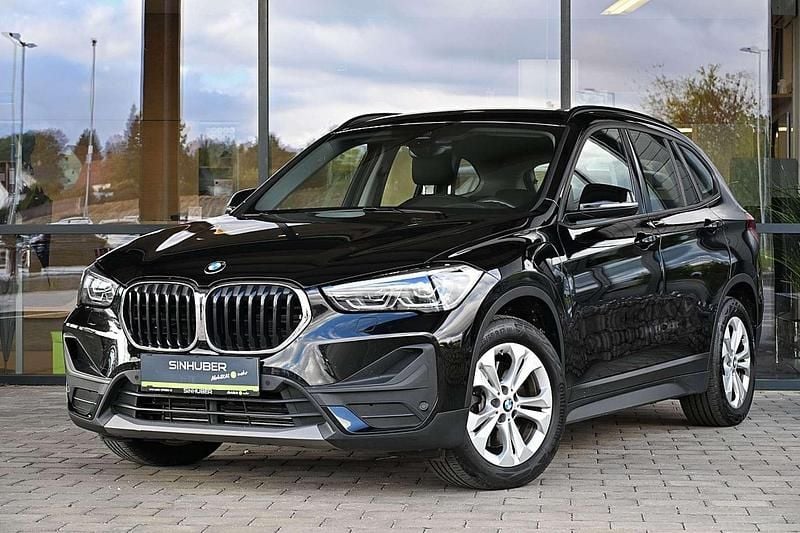 Gebraucht BMW X1 Advantage 125 PS (91 kW) 2020 Schwarz SUV