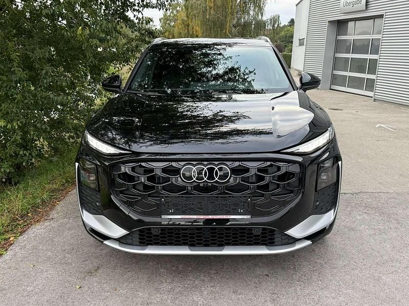 Neu Audi Q3 S-Line 272 PS (200 kW) 2025 Schwarz  metallicperleffektno SUV