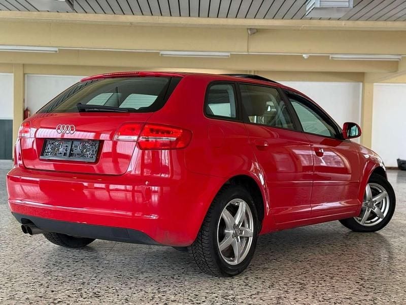 Gebraucht Audi A3 Ambition 140 PS (102 kW) 2010 Rot Kleinwagen
