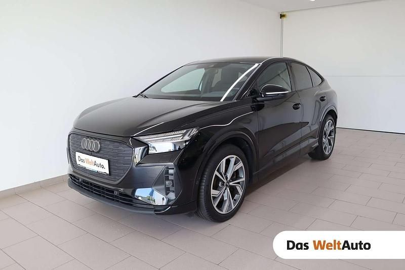 Schwarz Gebraucht 2023 Audi Q4 Sportback e-tron Ambiente SUV | € 47.990 (Fairer Preis) - Bild 1/4