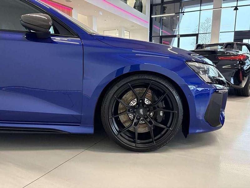 Gebraucht Audi RS3 Ambiente 400 PS (294 kW) 2023 Blau Limousine