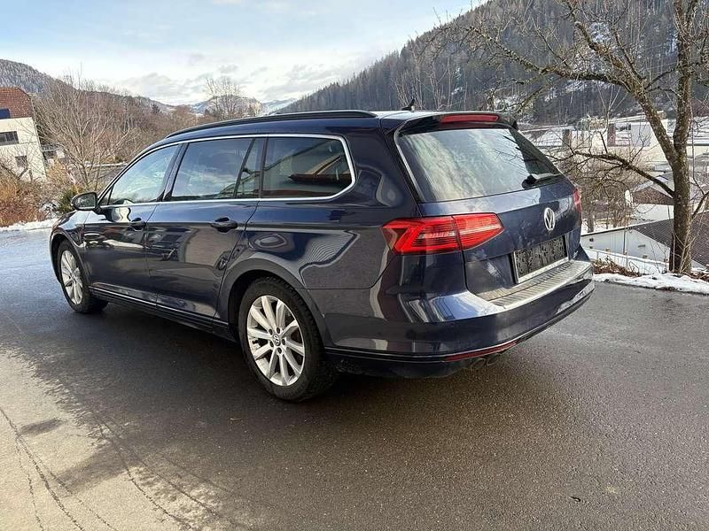 Gebraucht VW Passat Comfortline 190 PS (139 kW) 2014 Limousine