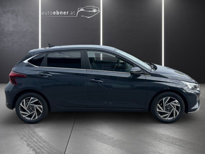 Gebraucht Hyundai i20 GO! 101 PS (74 kW) 2024 Aurora grey Kleinwagen