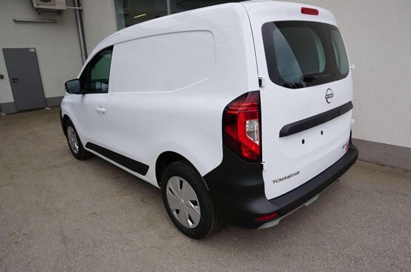 Gebraucht Nissan Townstar N-Connecta 89 kW (122 PS) 2023 Weiß Van