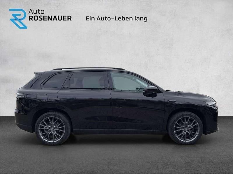 Neu Leapmotor C10 218 PS (160 kW) 2025 Schwarz SUV