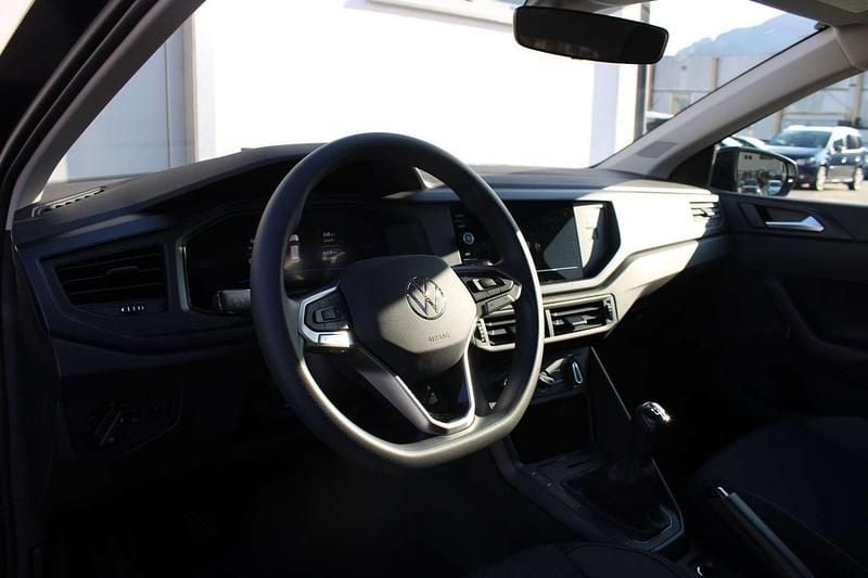 Neu VW Polo 95 PS (69 kW) 2025 Schwarz  metallicperleffektno Limousine