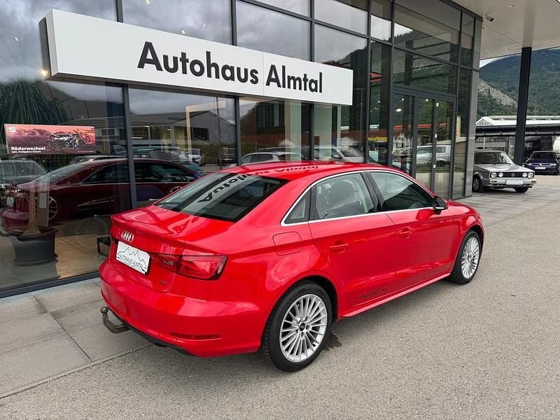 Gebraucht Audi A3 180 PS (132 kW) 2014 Mittelrot  normal Limousine