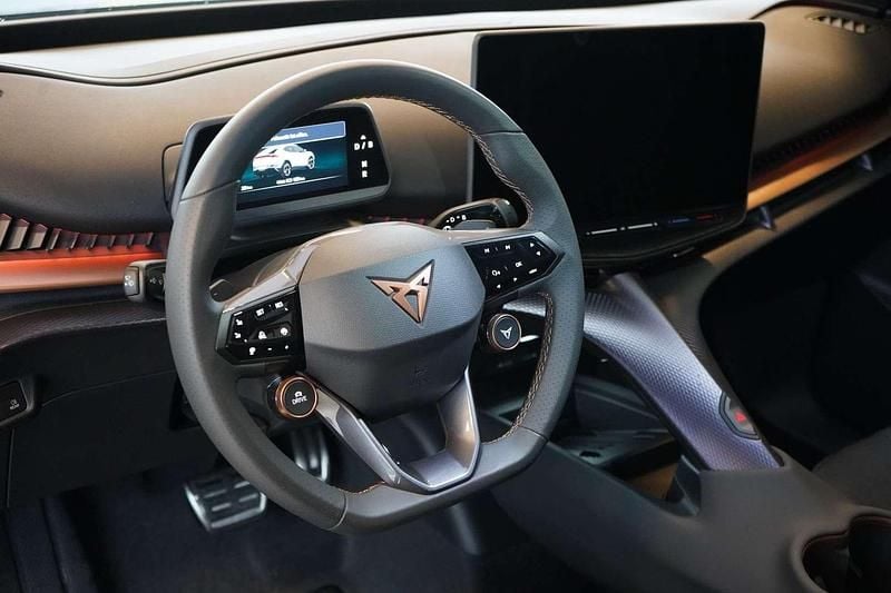 Gebraucht Cupra Tavascan 210 kW (286 PS) 2025 Dunkelgrau  normal SUV