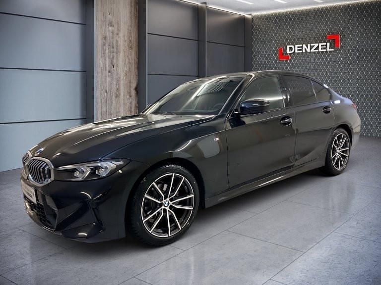 Gebraucht BMW 318 Efficient Dynamics 156 PS (114 kW) 2026 Saphirschwarz metall Limousine