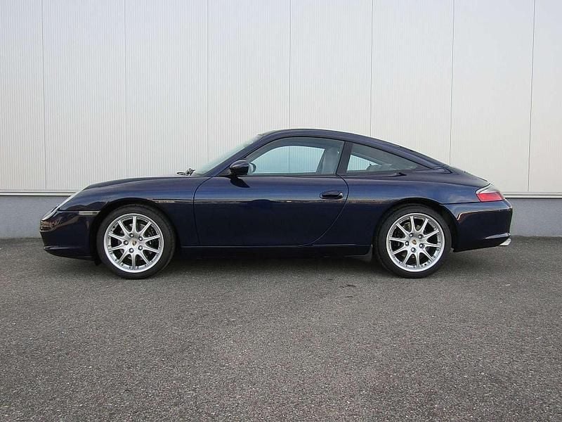 Gebraucht Porsche 911 Carrera 320 PS (235 kW) 2002 Blau Coupé