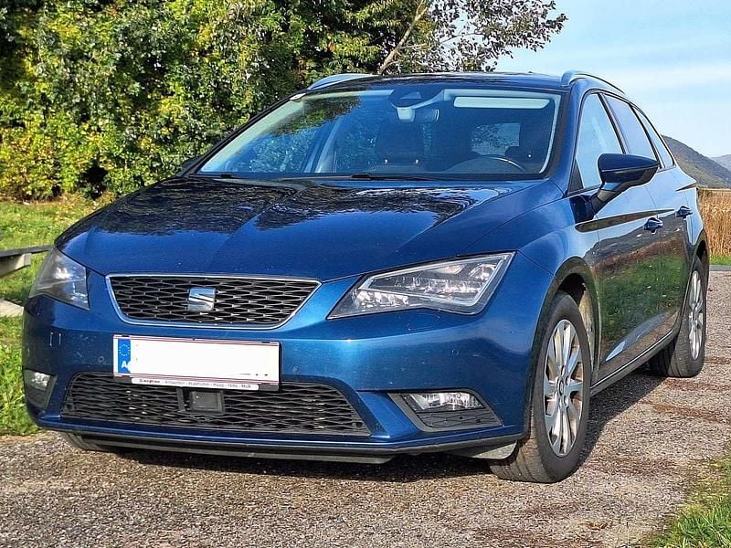 Blau Gebraucht 2016 Seat Leon ST Kombi | € 9.800 (Fairer Preis) - Bild 1/4