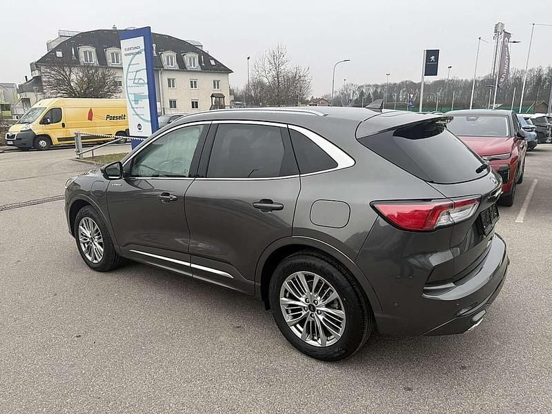 Gebraucht Ford Kuga Vignale 152 PS (111 kW) 2022 Grau SUV