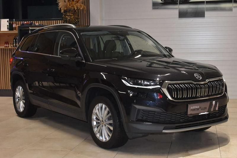 Schwarz Gebraucht 2023 Skoda Kodiaq Style SUV | € 29.990 (Guter Preis) - Bild 1/4