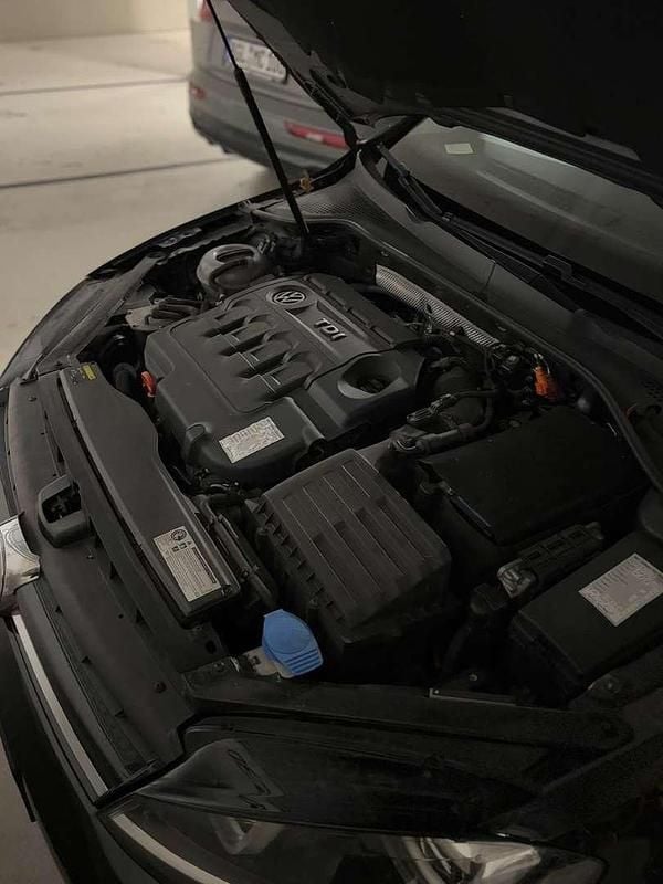 Schwarz Gebraucht 2013 VW Golf VII Limousine | € 8.000 (Guter Preis) - Bild 1/4