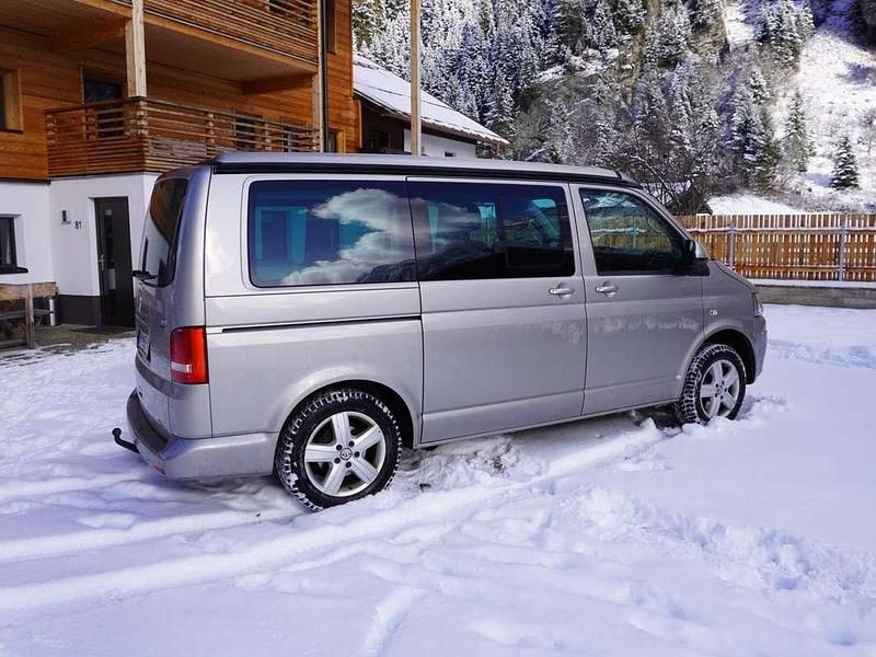 Gebraucht VW California Beach 140 PS (102 kW) 2015 Grau Van