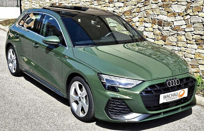Gebraucht Audi A3 S-Line 150 PS (110 kW) 2024 Grün Kleinwagen