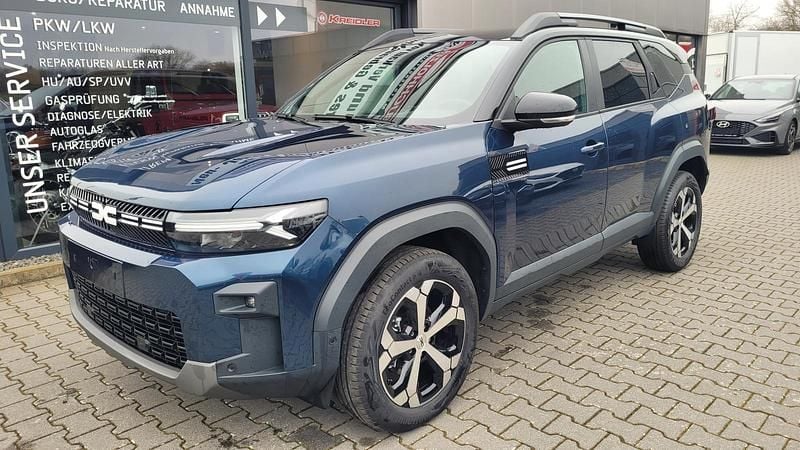 Neu Dacia Bigster Journey 140 PS (102 kW) 2025 Blau SUV