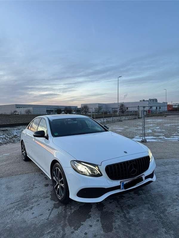 Gebraucht Mercedes E200 Exclusive 184 PS (135 kW) 2019 Limousine