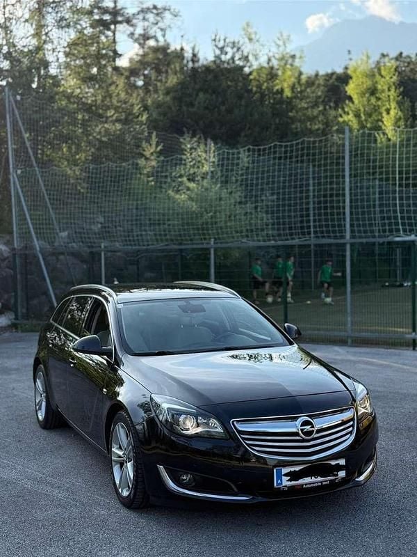 Gebraucht Opel Insignia Sport 163 PS (119 kW) 2014 Kombi