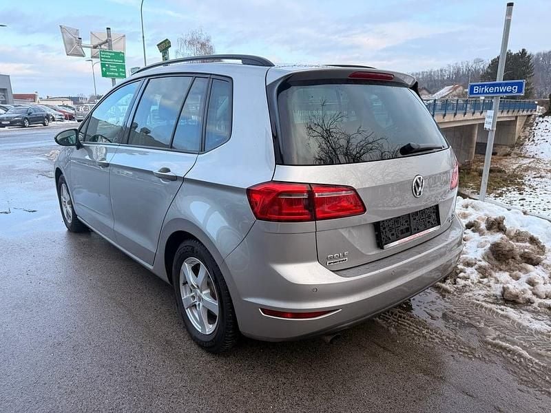 Gebraucht VW Golf VII Comfortline 110 PS (80 kW) 2014 Silber  metallic Limousine