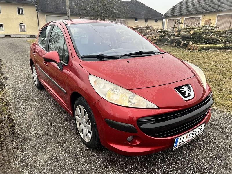 Gebraucht Peugeot 207 Filou 88 PS (64 kW) 2006 Limousine