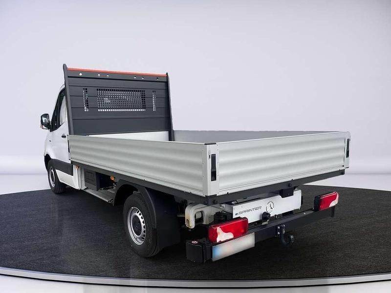 Gebraucht Mercedes E-Sprinter 150 kW (204 PS) 2025 Weiß Van