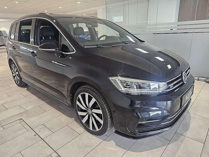 Gebraucht VW Touran Highline 190 PS (139 kW) 2017 Schwarz Van / Kleinbus