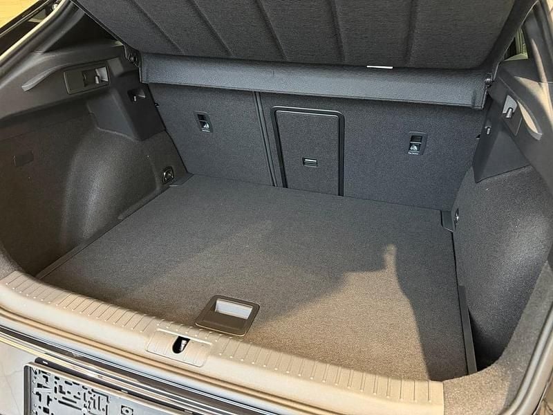 Neu Cupra Formentor 150 PS (110 kW) 2025 Schwarz  metallic SUV