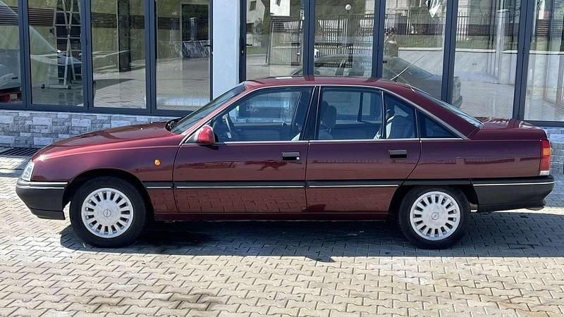 Gebraucht 1990 Opel Omega Limousine | € 5.400 - Bild 1/4