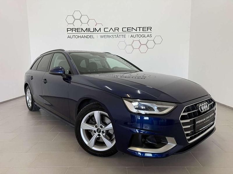 Blau Gebraucht 2022 Audi A4 Advanced Kombi | € 19.990 (Guter Preis) - Bild 1/4
