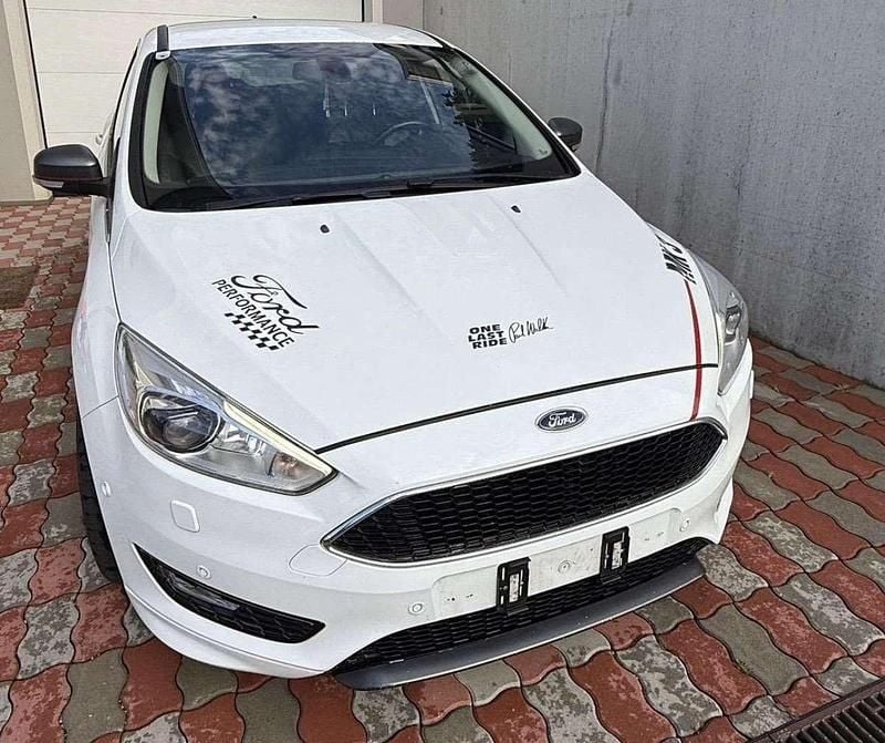 Gebraucht 2015 Ford Focus Titanium Limousine | € 7.000 (Fairer Preis) - Bild 1/4