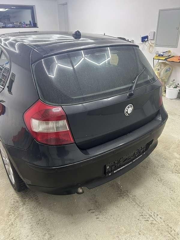 Gebraucht BMW 118 121 PS (88 kW) 2004 Kleinwagen