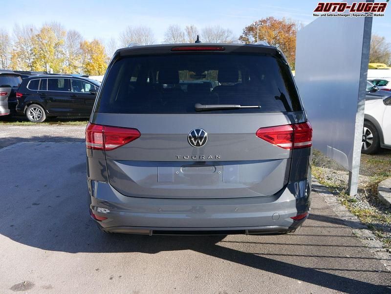 Neu VW Touran Comfortline 150 PS (110 kW) 2026 Delfingrau metallic Van / Kleinbus