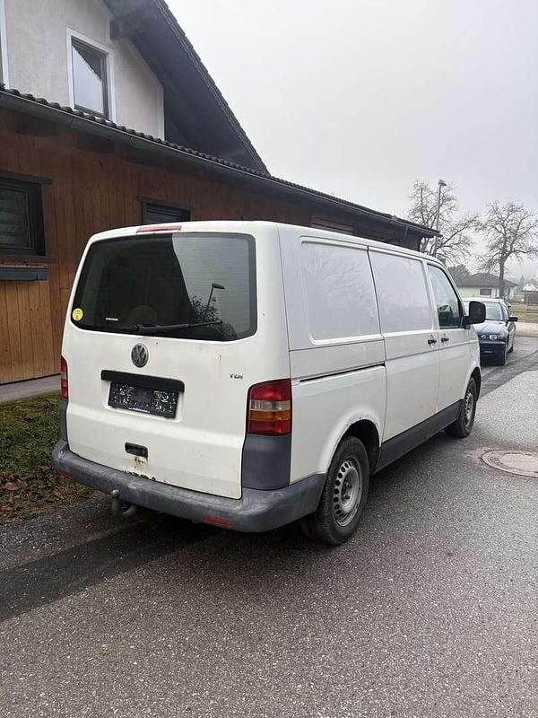 Gebraucht VW T5 122 PS (89 kW) 2005 Van