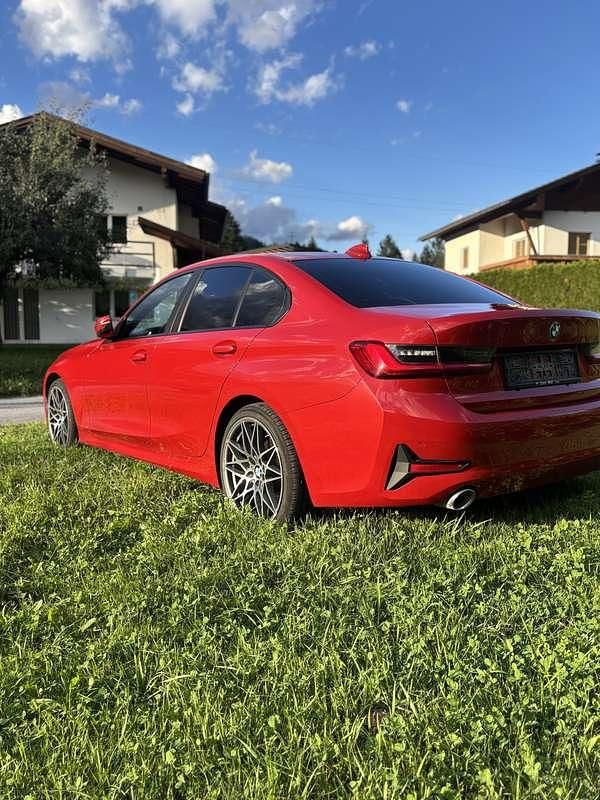 Gebraucht BMW 320 190 PS (139 kW) 2019 Limousine