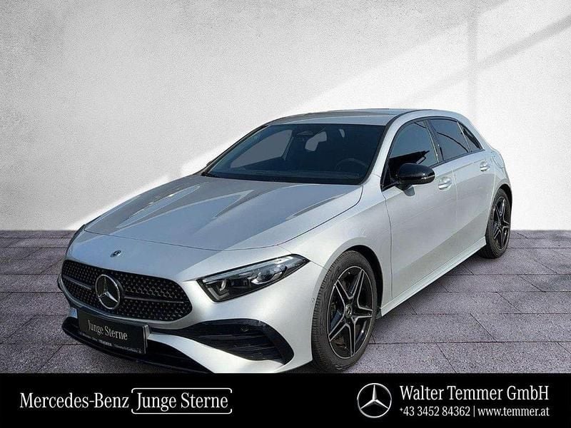 Silber Gebraucht 2024 Mercedes A220 AMG Line Premium Limousine | € 37.150 (Fairer Preis) - Bild 1/4