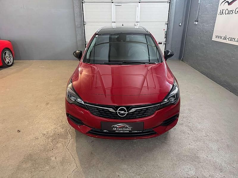 Gebraucht Opel Astra Design & Tech 110 PS (80 kW) 2022 Rot Kombi