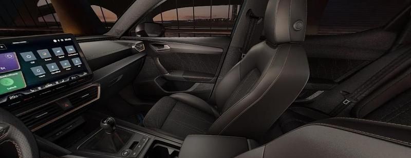 Neu Cupra Leon Basis 150 PS (110 kW) 2025 Limousine