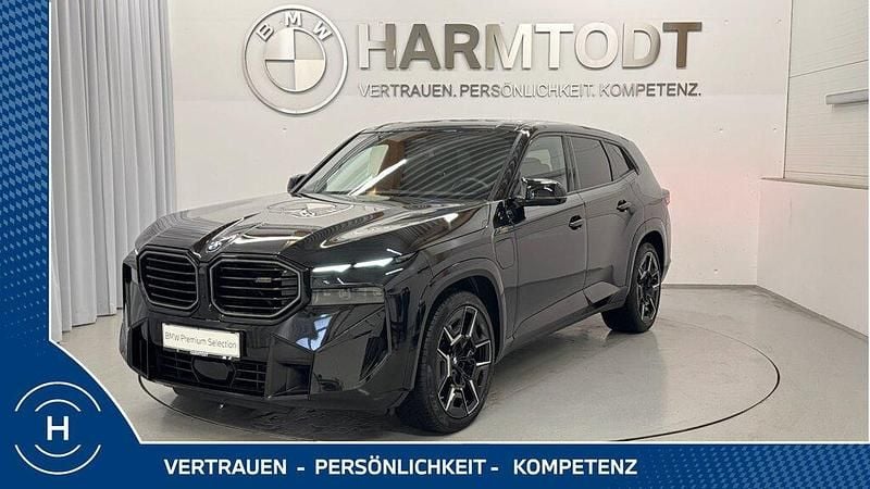 Gebraucht BMW XM Efficient Dynamics 653 PS (480 kW) 2023 Saphirschwarz SUV